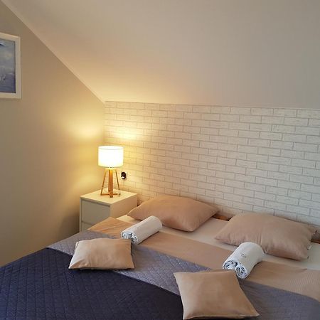 Willa Dobrylko II -Apartamenty เรวา ภายนอก รูปภาพ