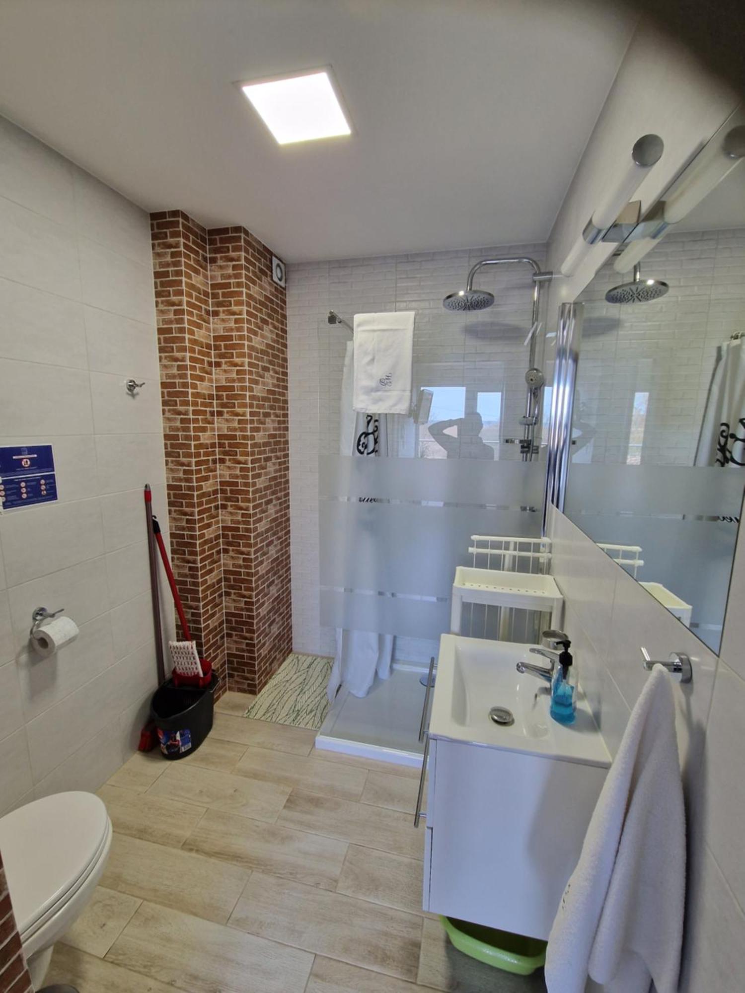 Willa Dobrylko II -Apartamenty เรวา ภายนอก รูปภาพ