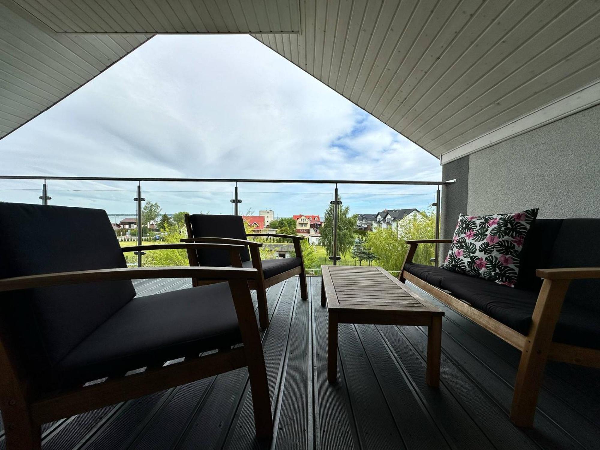 Willa Dobrylko II -Apartamenty เรวา ภายนอก รูปภาพ