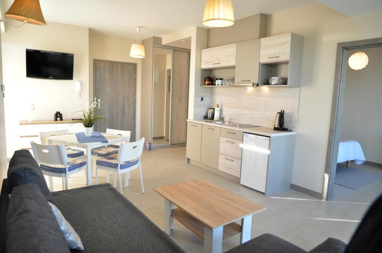 Willa Dobrylko II -Apartamenty เรวา ภายนอก รูปภาพ