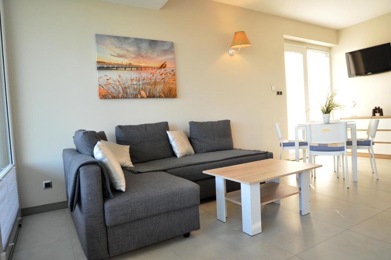 Willa Dobrylko II -Apartamenty เรวา ภายนอก รูปภาพ