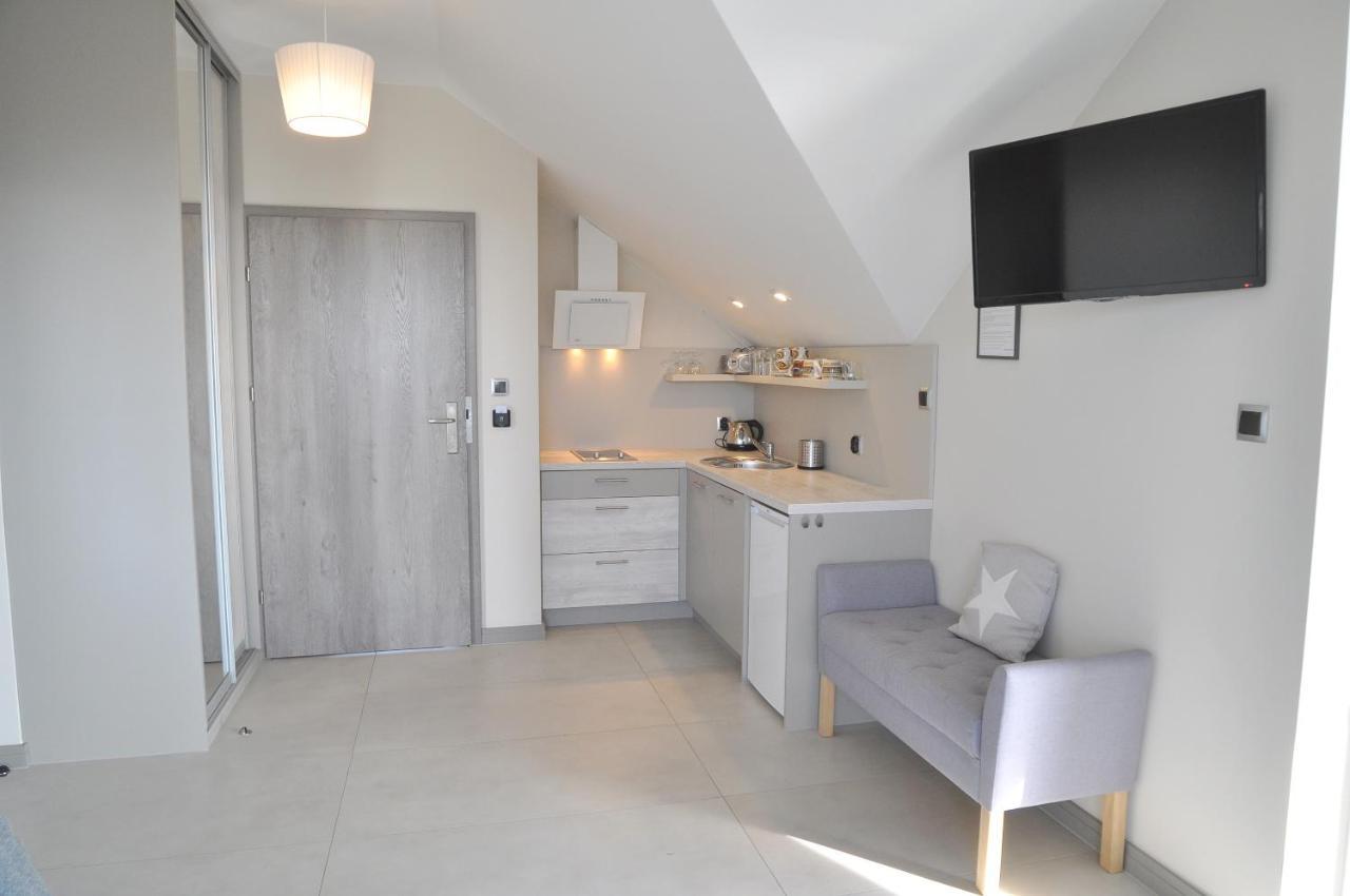 Willa Dobrylko II -Apartamenty เรวา ภายนอก รูปภาพ